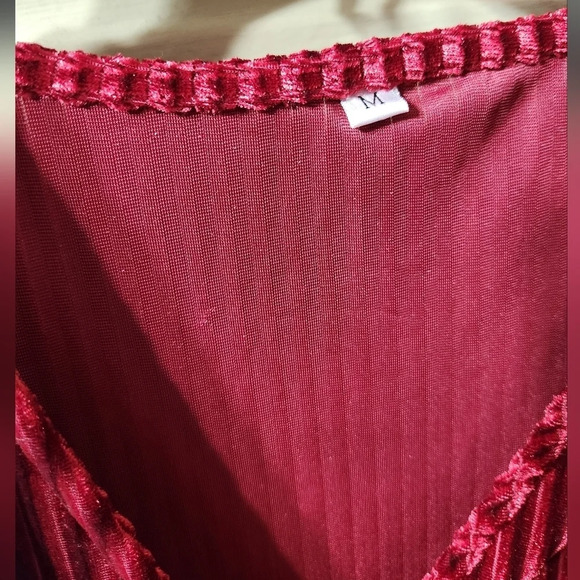 Red True Wrap Ribbed Midi Christmas Holiday Dress Size Medium EUC - Picture 2 of 6